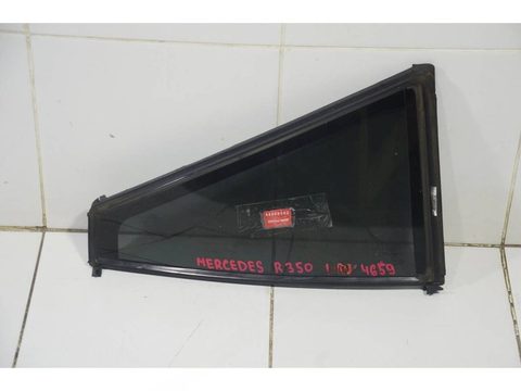 Форточка задняя левая Mercedes R, 2007 г., OEM A2517300755, арт. 96955
