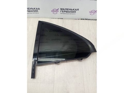 Форточка задняя левая Mercedes C W205, 2014 г., OEM A2057300055, арт. A010-29-8-1