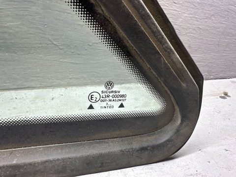 Форточка задняя левая Volkswagen Passat B4, 1993 г., OEM 357845297, арт. B113599567, фото 2