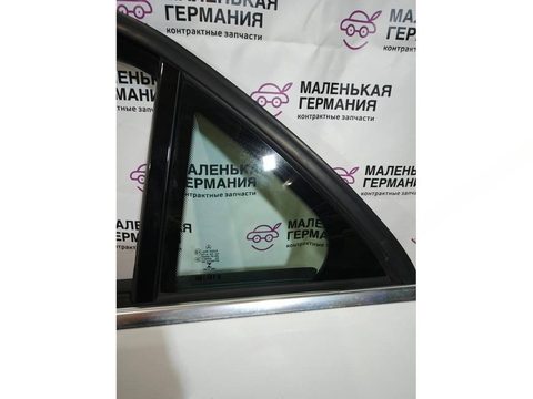 Форточка задняя левая Mercedes E W212, 2014 г., арт. _058-29-1-29-22-2-29-8-1