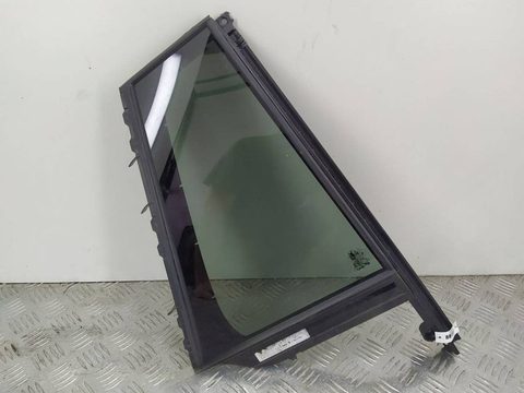 Форточка задняя правая BMW 3 G20/G21, 2023 г., арт. 014170