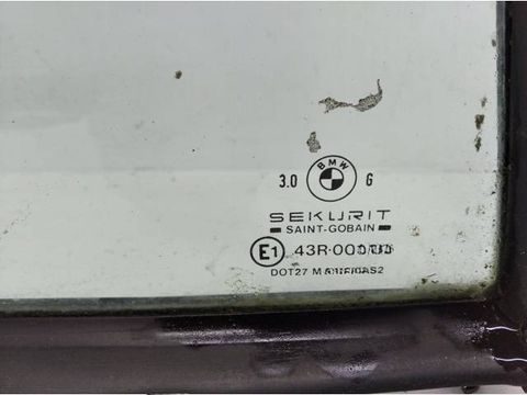 Форточка задняя правая BMW 3 E36, 1996 г., арт. 10126863, фото 2