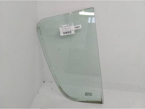 Форточка задняя правая Renault Sandero Stepway, 2011 г., арт. 10126958