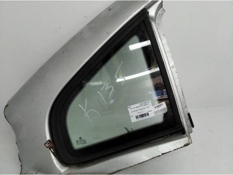 Форточка задняя правая Volkswagen Passat, 2002 г., арт. 10129015