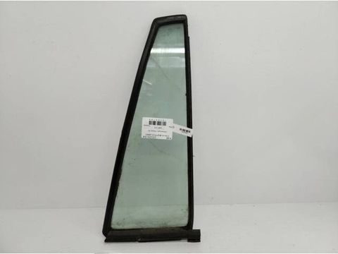 Форточка задняя правая Volkswagen Passat, 1987 г., арт. 10135194