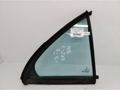 Форточка задняя правая Mercedes C W203, 2003 г., арт. 10147315