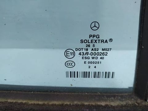 Форточка задняя правая Mercedes E W211, 2005 г., арт. 10345526, фото 2