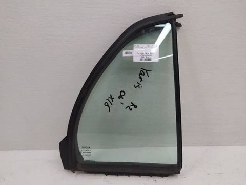 Форточка задняя правая Toyota Yaris, 2007 г., арт. 10416556