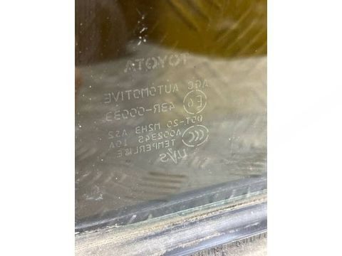 Форточка задняя правая Toyota Land Cruiser Prado, 2012 г., OEM 6812360340, арт. 169319, фото 3