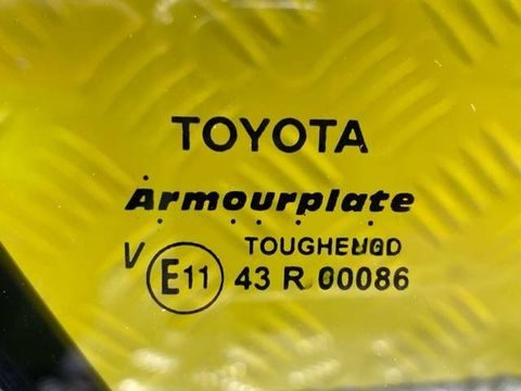 Форточка задняя правая Toyota Hilux, 2017 г., OEM 43R00086, арт. 179656, фото 2