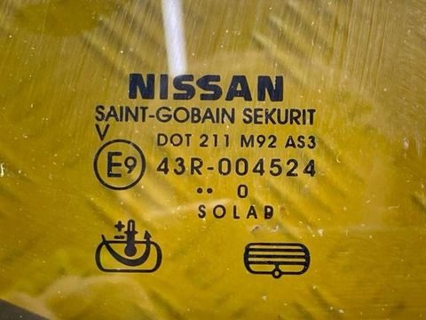 Форточка задняя правая Nissan Navara, 2010 г., OEM 82262EB320, арт. 186826, фото 2