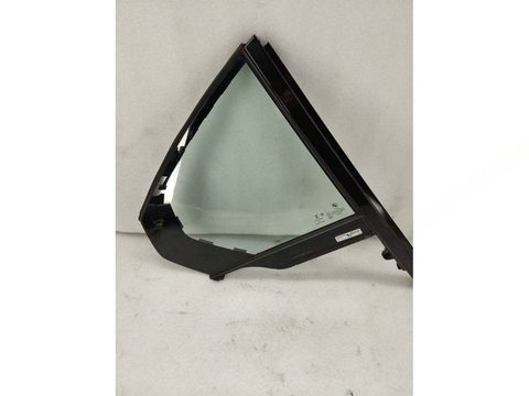 Форточка задняя правая BMW 3 G20/G21, 2020 г., OEM 7425084, арт. 19551