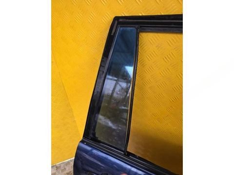 Форточка задняя правая Toyota Land Cruiser Prado, 2003 г., OEM 6812360221, арт. 210082