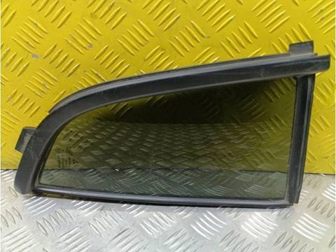 Форточка задняя правая Mitsubishi L200, 2008 г., OEM MN136794, арт. 210460