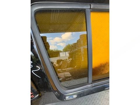 Форточка задняя правая Nissan Pathfinder, 2007 г., OEM 82262EB33A, арт. 221179