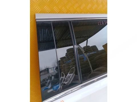 Форточка задняя правая Cadillac Escalade, 2016 г., OEM 23497825, арт. 228341