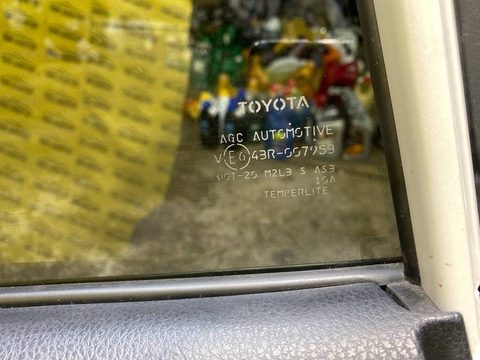 Форточка задняя правая Toyota RAV4, 2015 г., OEM 6812342140, арт. 253662, фото 4