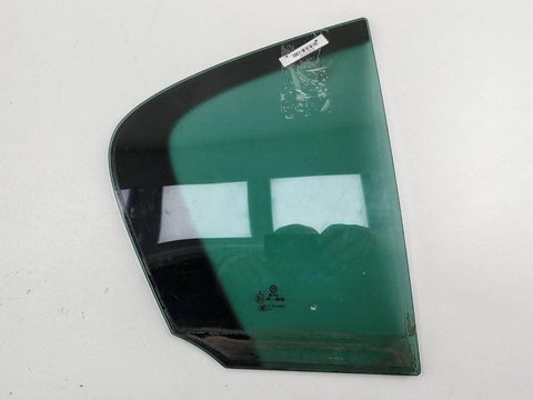 Форточка задняя правая Volkswagen Passat B6, 2006 г., OEM 43R009628, арт. 55355800