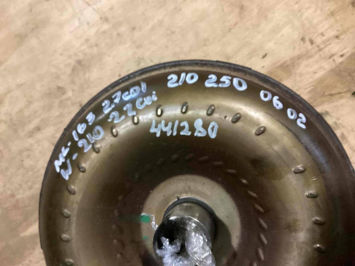 Новое Mercedes C W203, 2002 г., OEM A21025006022102500602, арт. 00011347V2, фото 3