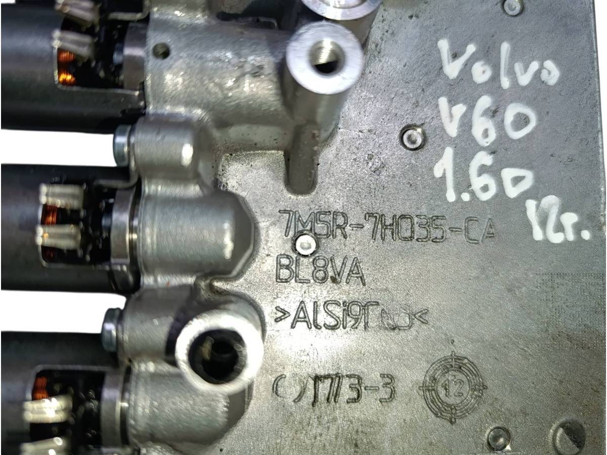 Новое Volvo C30, 2012 г., OEM 7M5R7H035CA, арт. 105668584, фото 2