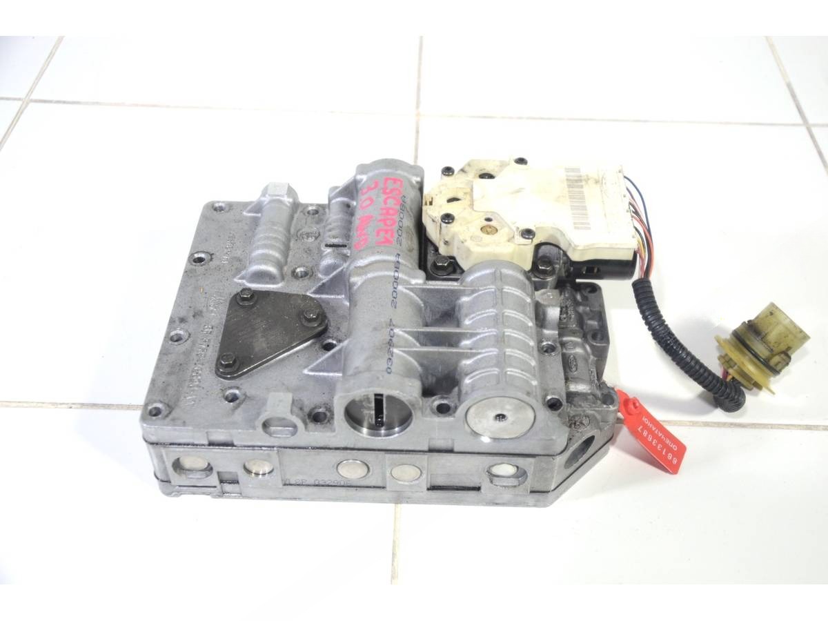 Новое Mercedes GL X166 EP3, 2001 г., OEM 2L8Z7A100AA, арт. 119585