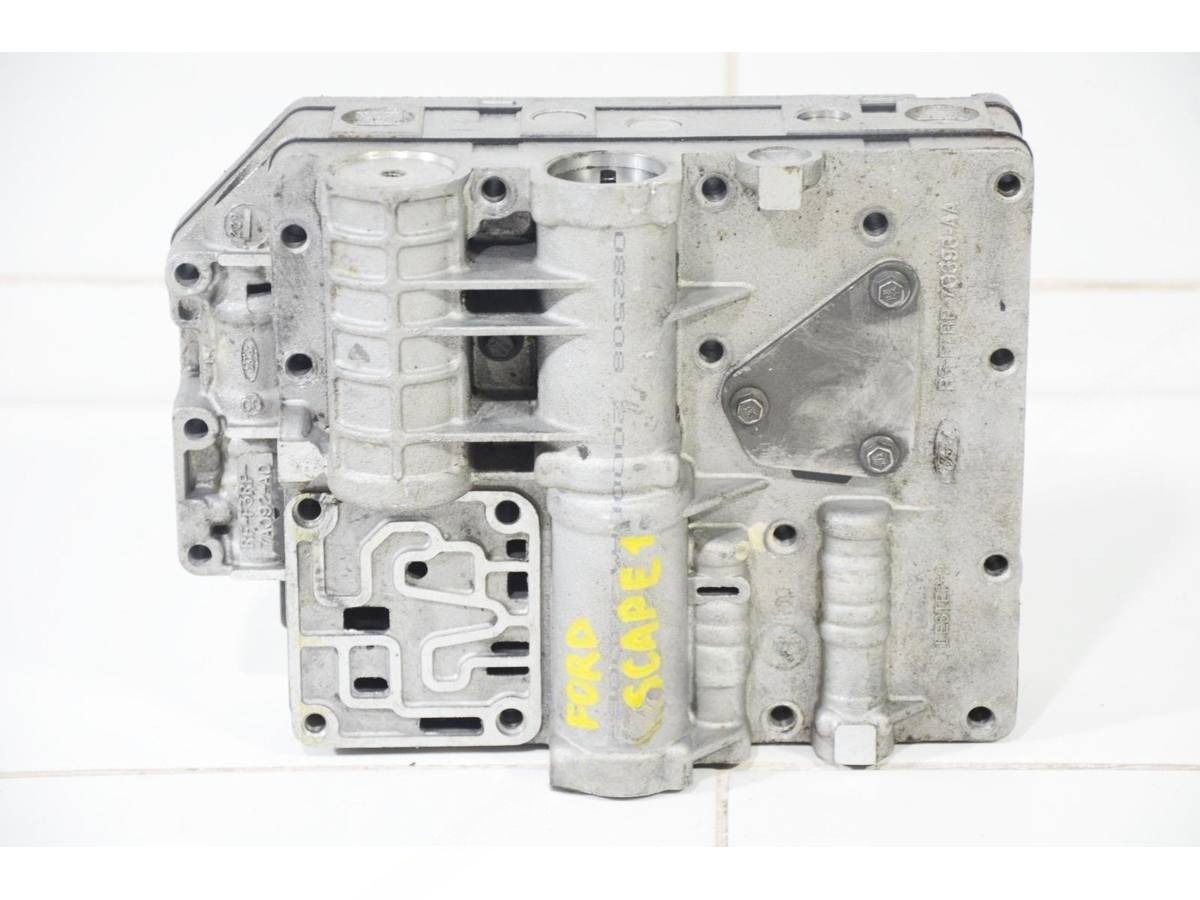 Новое Ford Escape EP3, 2000 г., OEM 3L8Z7A100AA, арт. 125576
