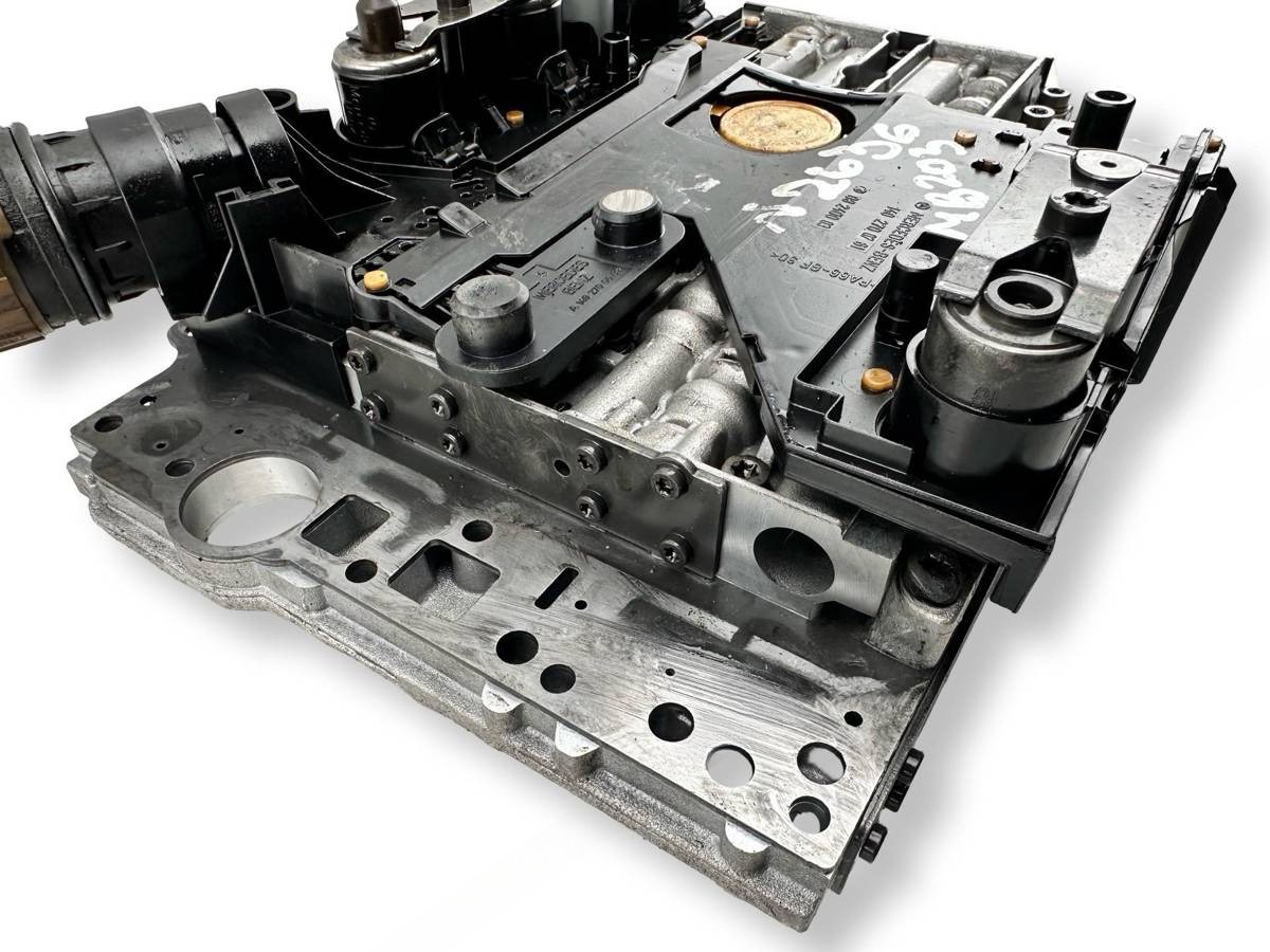 Новое Volkswagen Touareg W203, 2005 г., OEM 7P6121396A, арт. 133889, фото 2