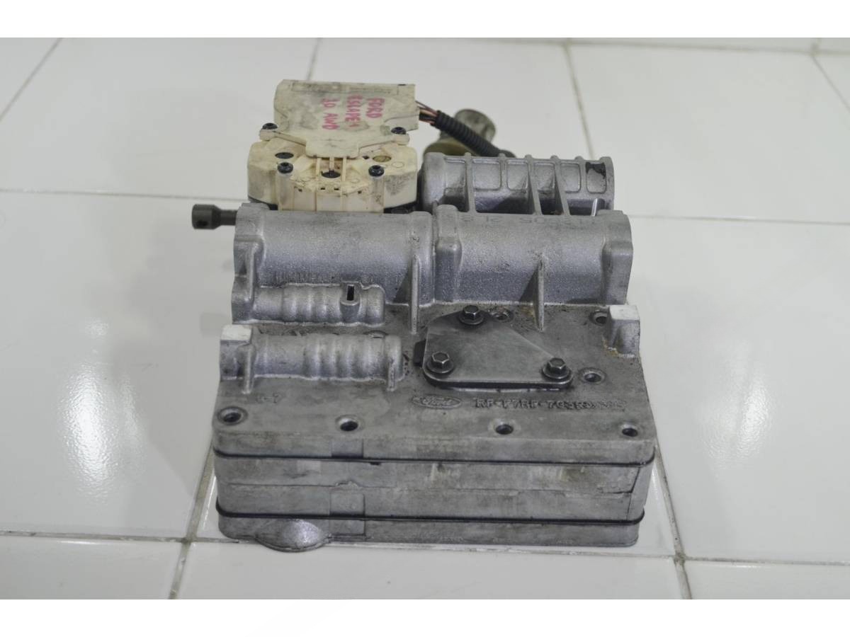 Новое Ford Escape EP3, 2000 г., OEM 2L8Z7A100AA, арт. 135661, фото 2