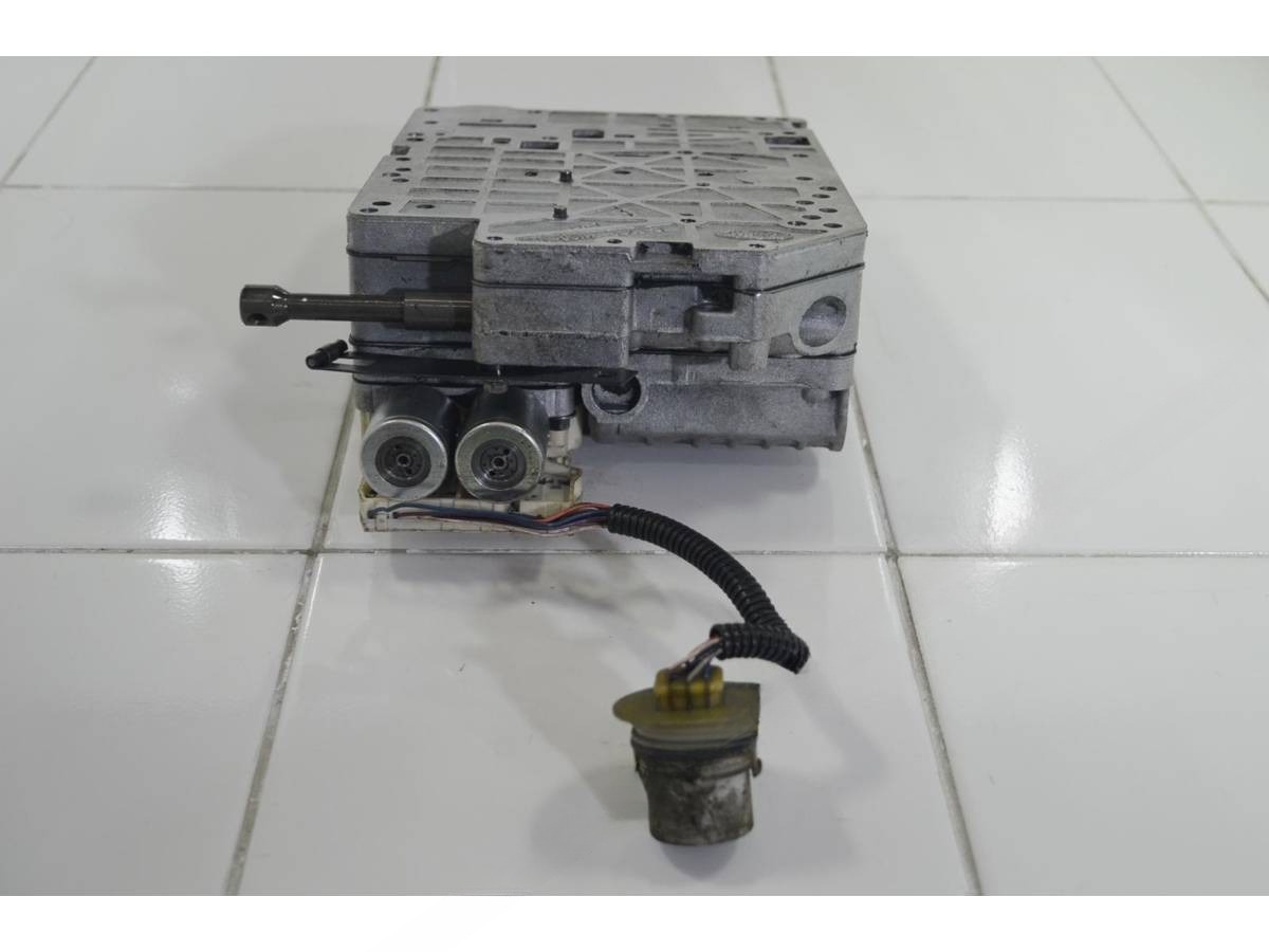 Новое Ford Escape EP3, 2000 г., OEM 2L8Z7A100AA, арт. 135661, фото 7