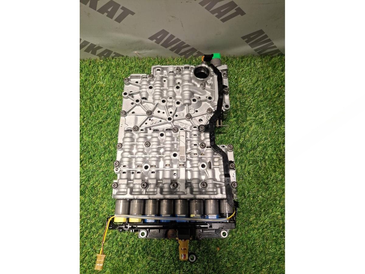 Новое Toyota Avensis X3, 2018 г., OEM 220300D011, арт. 30499, фото 2