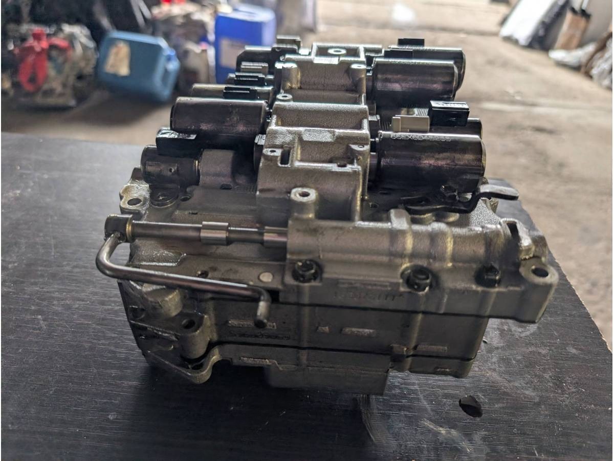 Новое Volkswagen Passat XC90, 2020 г., OEM 038121031F, арт. 38617, фото 4