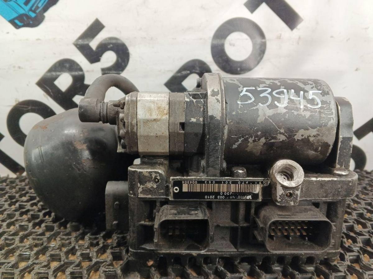 Новое Mercedes E W210, 2010 г., OEM 4770010300, арт. 53945