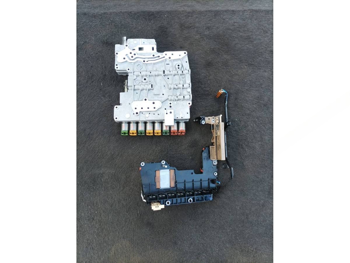 Новое Mercedes ML W164, 2010 г., OEM R2202771901, арт. 697-4