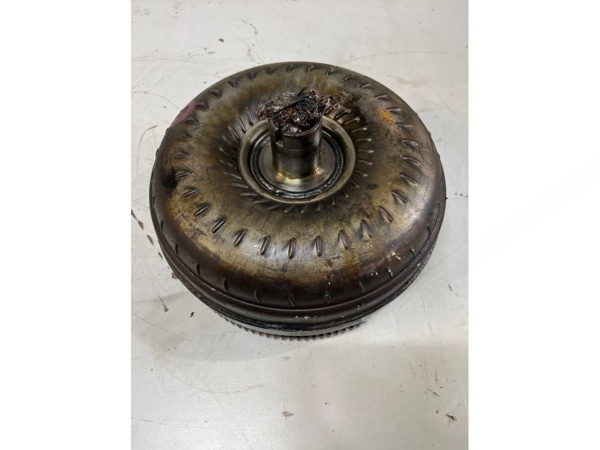 Новое Volkswagen Touareg, 2006 г., арт. 104347364