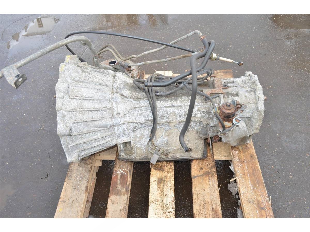 Новое Toyota Corolla Verso QX56, 2004 г., OEM 310203HX9E, арт. 119170, фото 2