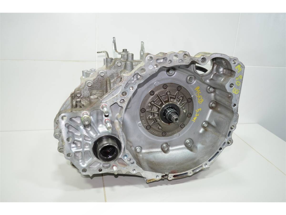 Новое Toyota Highlander XU50, 2016 г., OEM 305000E080, арт. 130843, фото 9