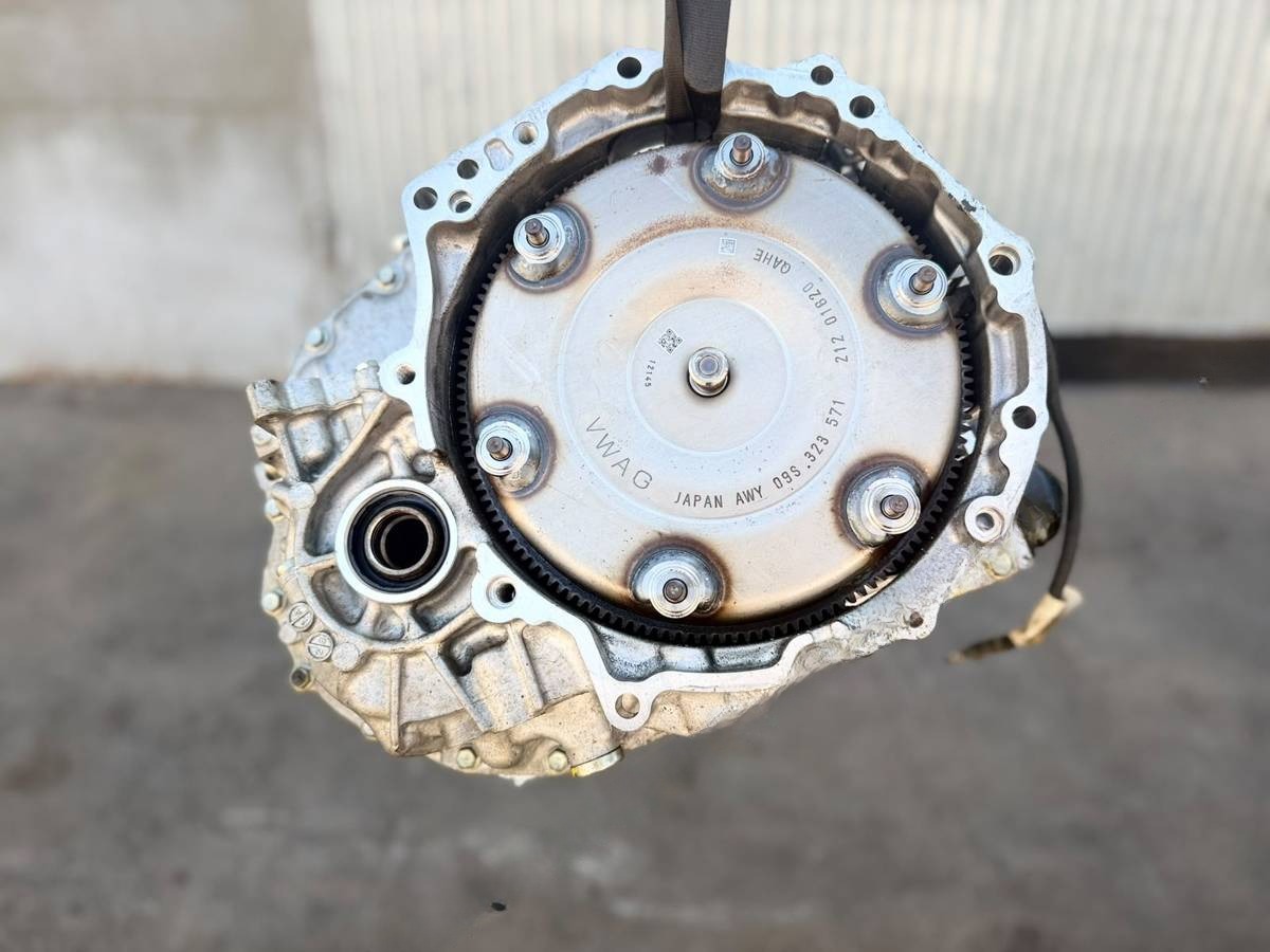 Новое Nissan Almera NU7, 2021 г., OEM 09S300035E, арт. 165861