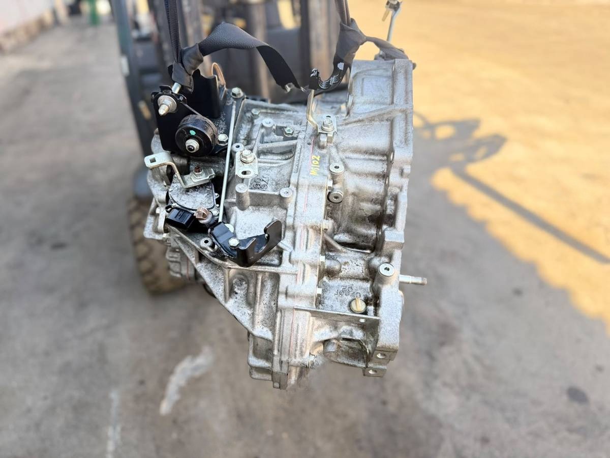Новое Renault Clio RAV4, 2013 г., OEM 8200937939B, арт. 165864, фото 9