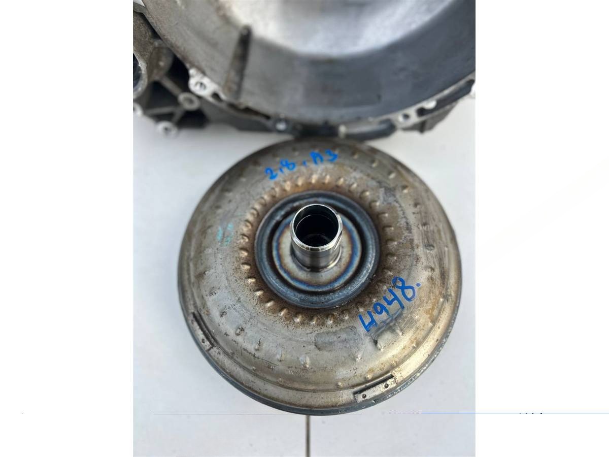 Новое Land-Rover Range Rover Sport, 2018 г., OEM LR002473, арт. 166921, фото 6