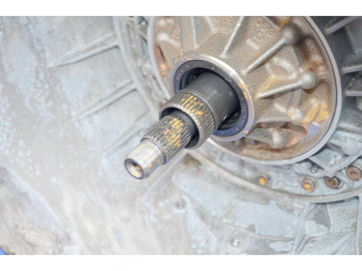 Новое Ford Focus L319, 2009 г., OEM LR043927, арт. 67717, фото 9