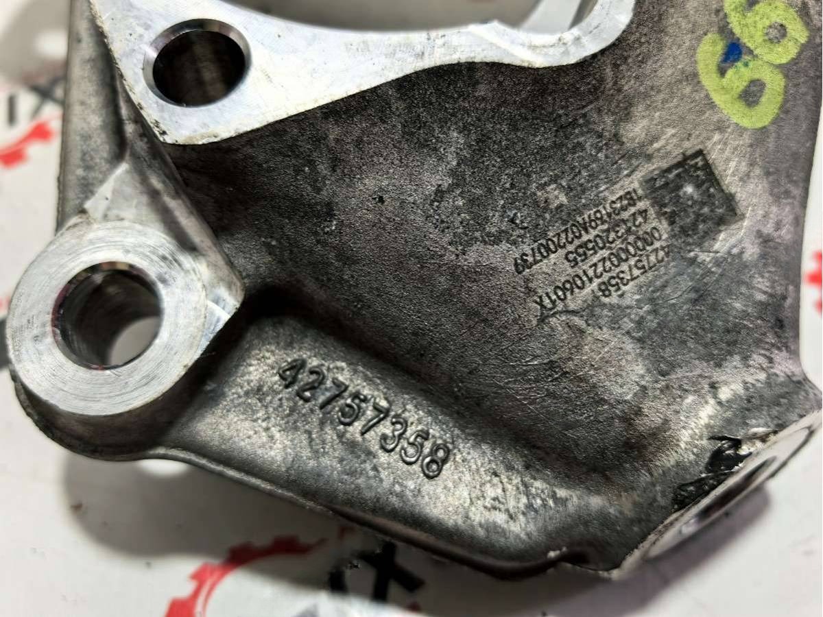 Поворотный кулак левый Renault Megane, 2024 г., OEM 8200714430, арт. 10122, фото 2