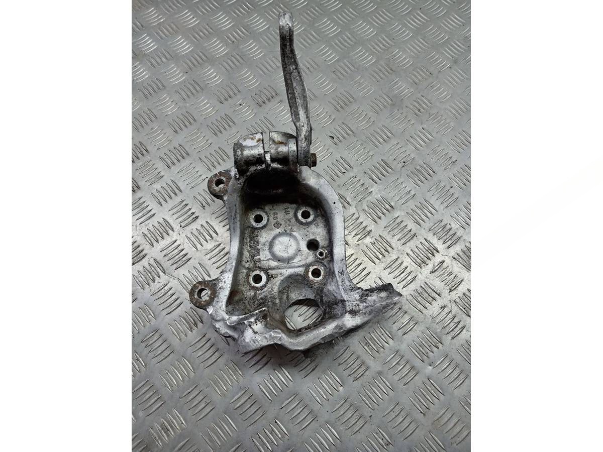 Поворотный кулак левый BMW E60/E61, 2006 г., OEM 6760953, арт. 109555690, фото 2