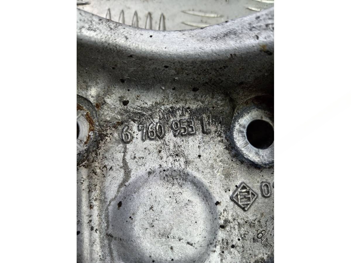 Поворотный кулак левый BMW E60/E61, 2006 г., OEM 6760953, арт. 109555690, фото 3