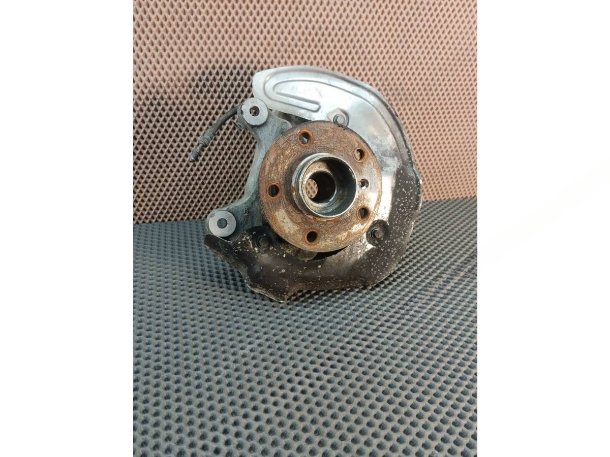 Поворотный кулак левый Mini Cooper, 2019 г., OEM 6876643, арт. 114363284, фото 2