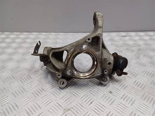 Поворотный кулак левый Volkswagen Passat B8, 2014 г., OEM 5Q0407253A, арт. 28227