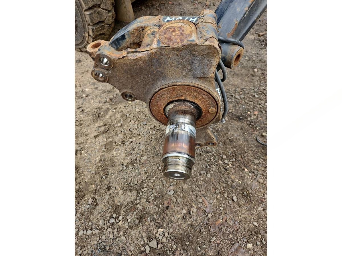 Поворотный кулак левый MAN TGX, 2016 г., OEM 81442010249, арт. 2840165124008