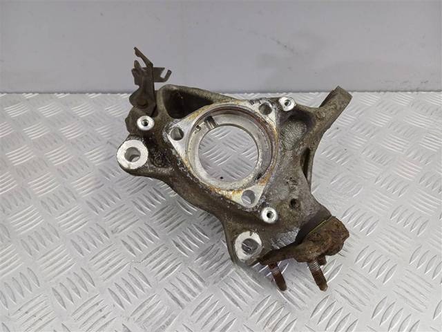 Поворотный кулак левый Audi Q5, 2015 г., OEM 80A399296, арт. 28507
