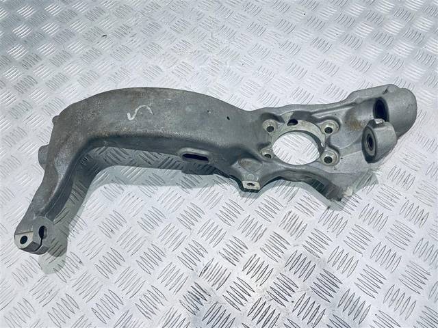 Поворотный кулак левый Ford Ecosport A8, 2001 г., OEM AV1119846AB, арт. 4033