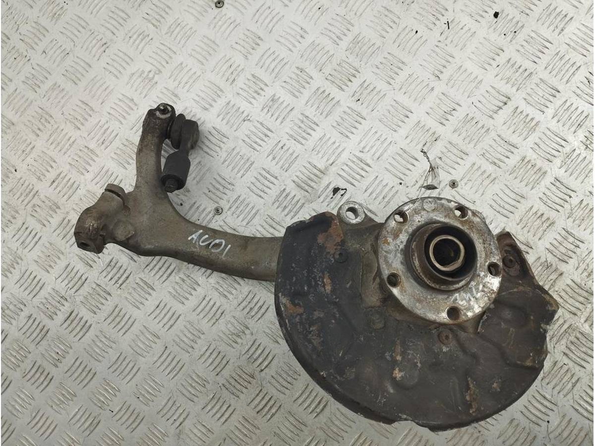 Поворотный кулак левый Audi A4 B6, 2001 г., арт. 55299031
