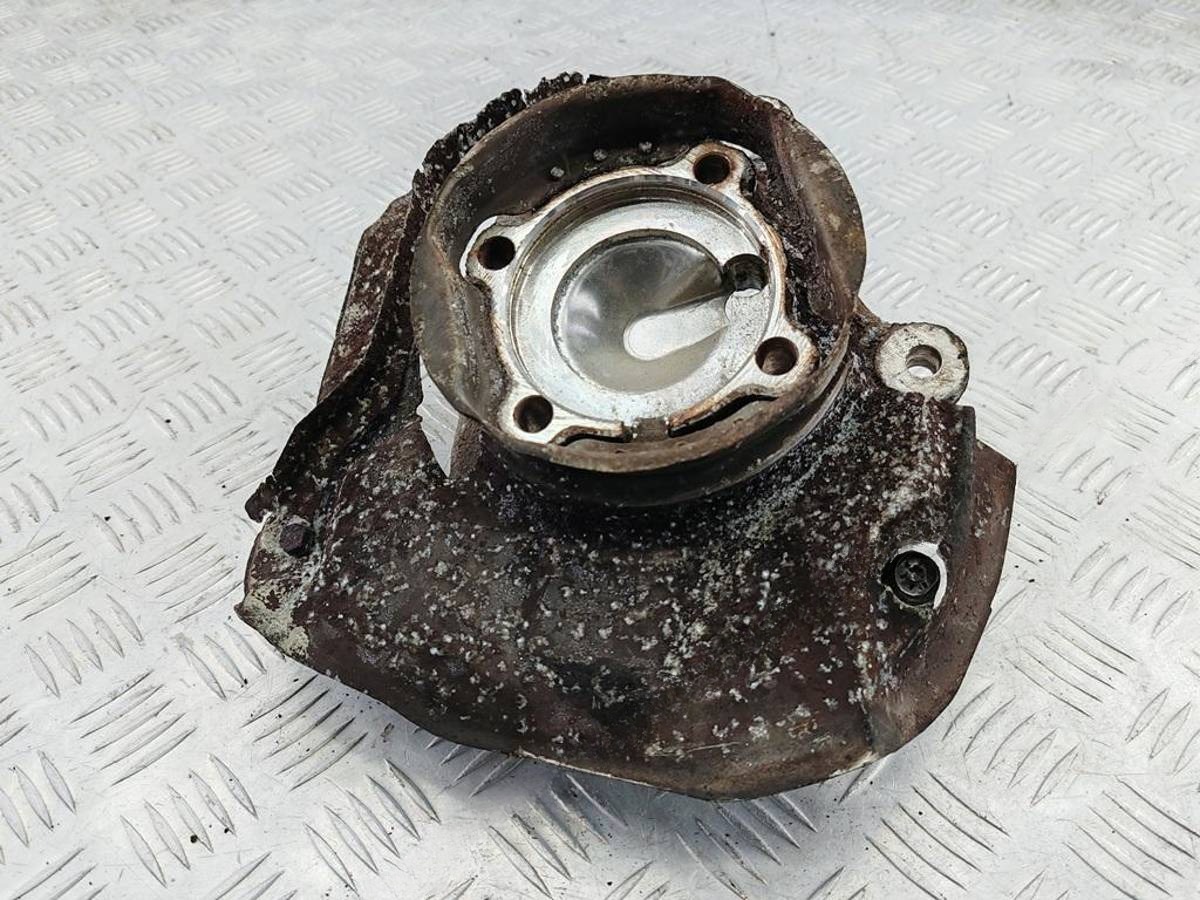 Поворотный кулак левый BMW E39, 1995 г., арт. 55413115